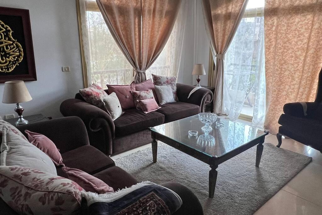 3 Bedroom Excellent Location Near To Malls Cairo
